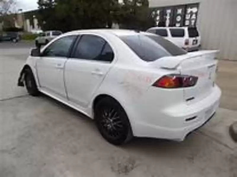 Совершенно новый Mitsubishi Lancer Продается в Аль-Садд , Доха #6040 - 1  image 